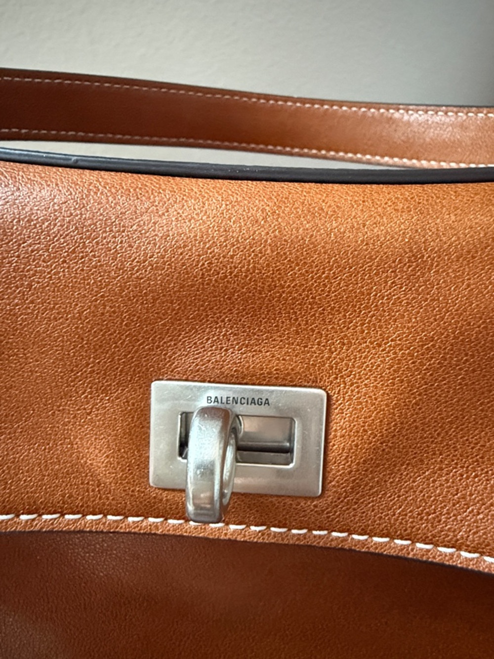 Balenciaga Rodeo Tan Cowboy in Mini Size - Picture 7 of 14